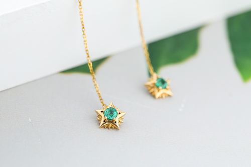 精致珠宝的守护法则 远离化妆品伤害，让闪耀永恒